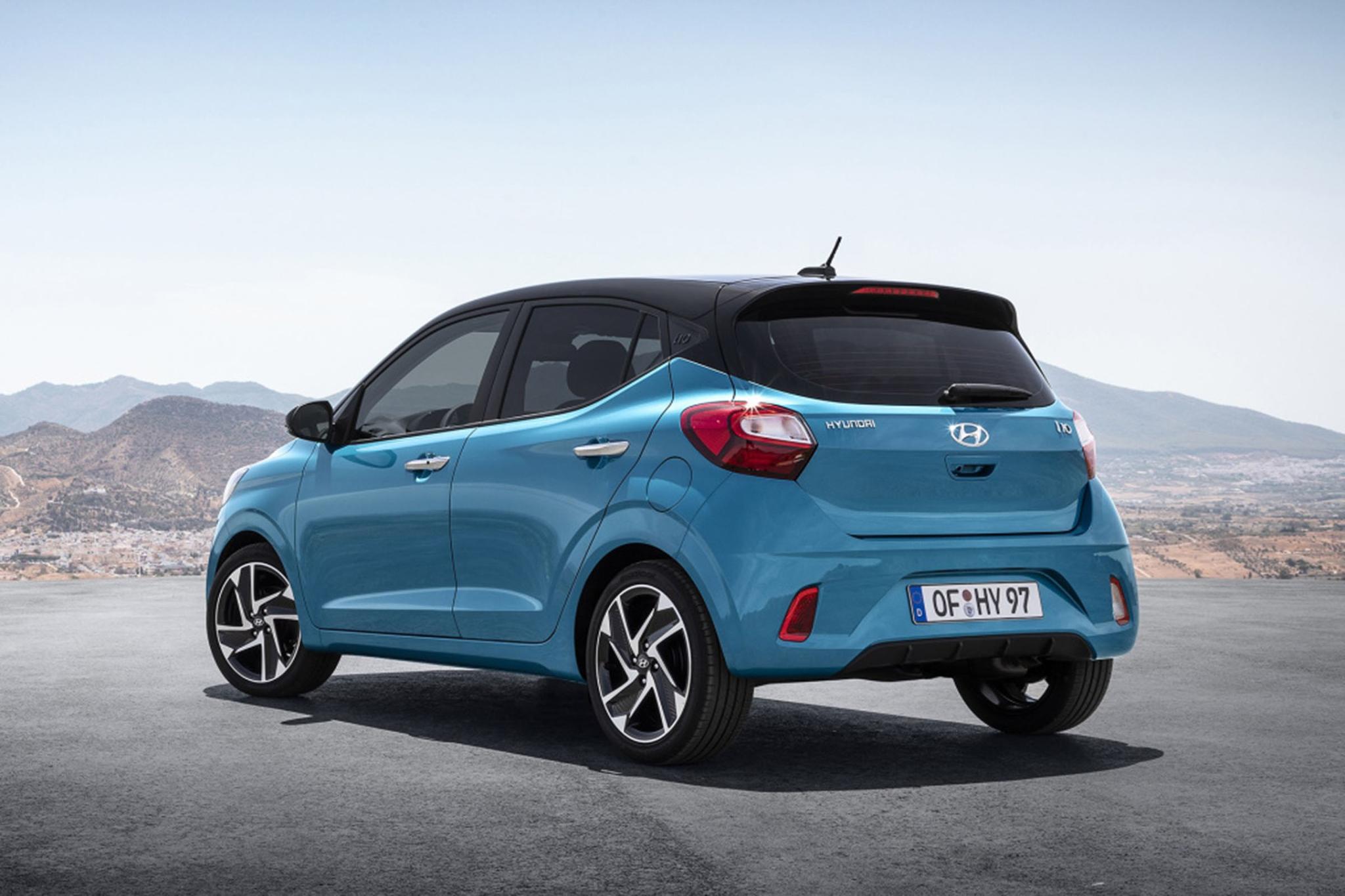 Discover Hyundai Hyundai i10 Exterior Interior Images.Find all aspects and details of cars.