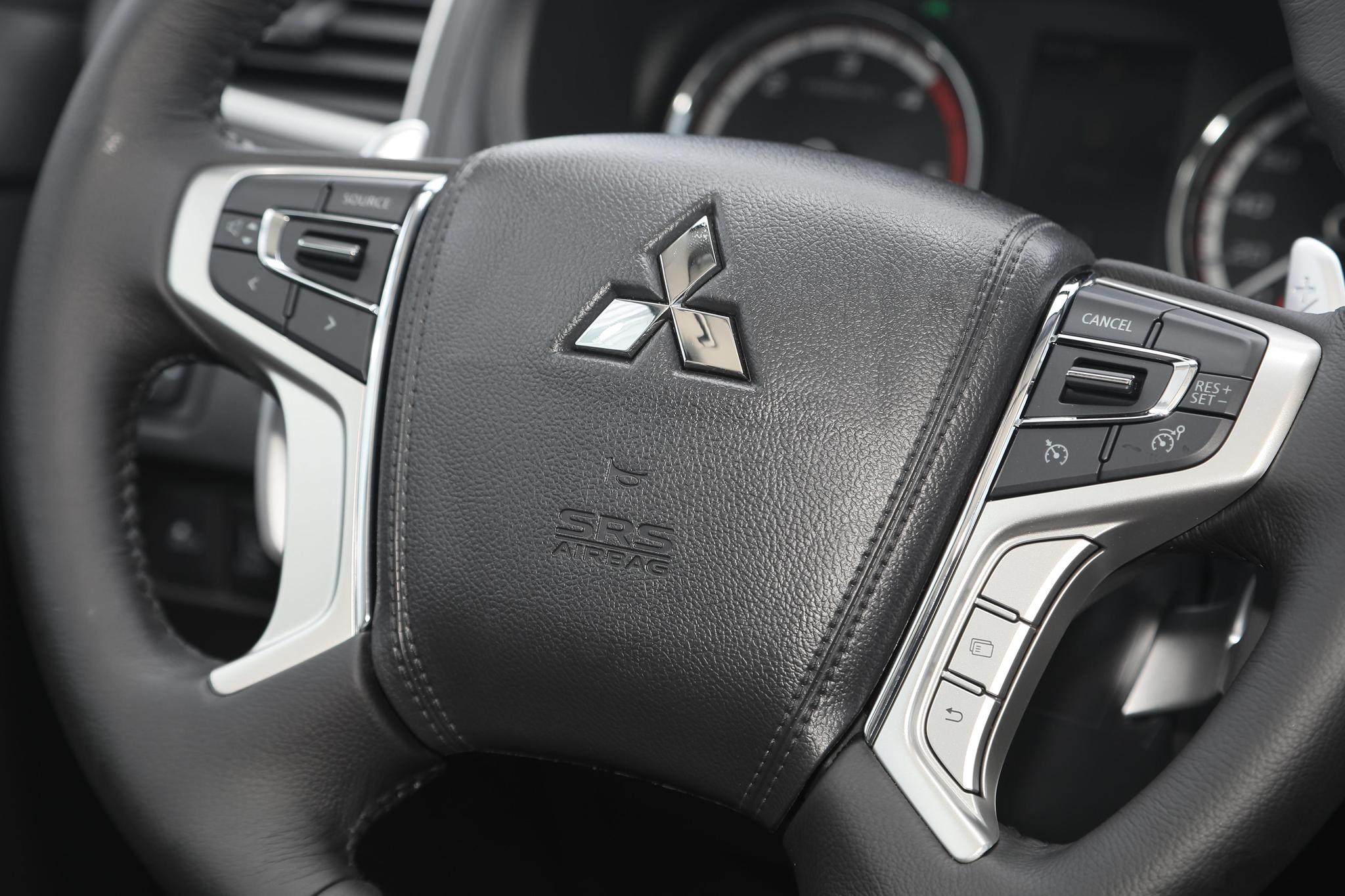 Discover Mitsubishi Mitsubishi L200 Exterior Interior Images.Find all aspects and details of cars.