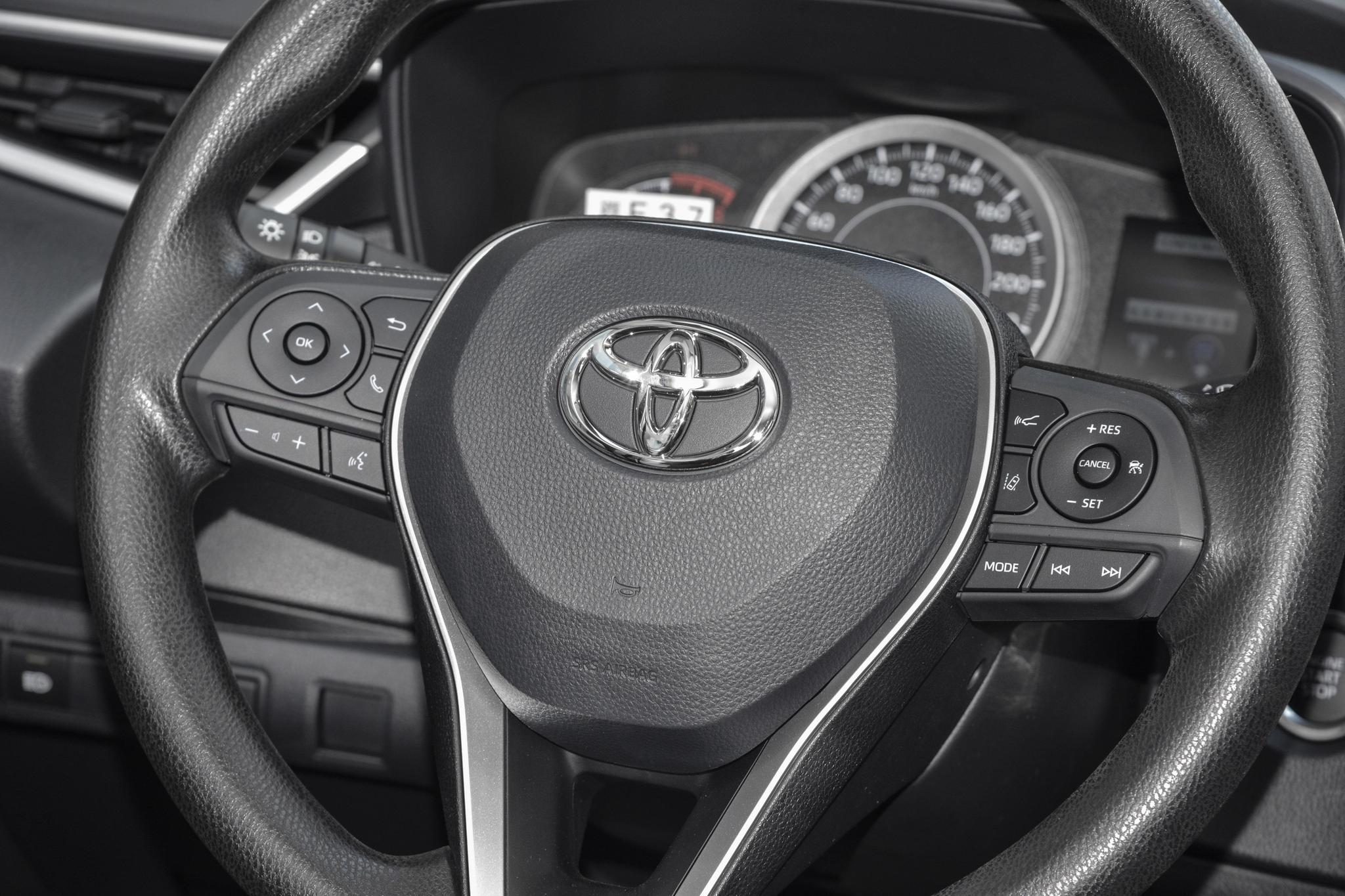 Discover Toyota Toyota Corolla Exterior Interior Images.Find all aspects and details of cars.