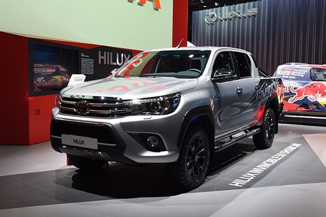 Discover Toyota Toyota Hilux Exterior Interior Images.Find all aspects and details of cars.