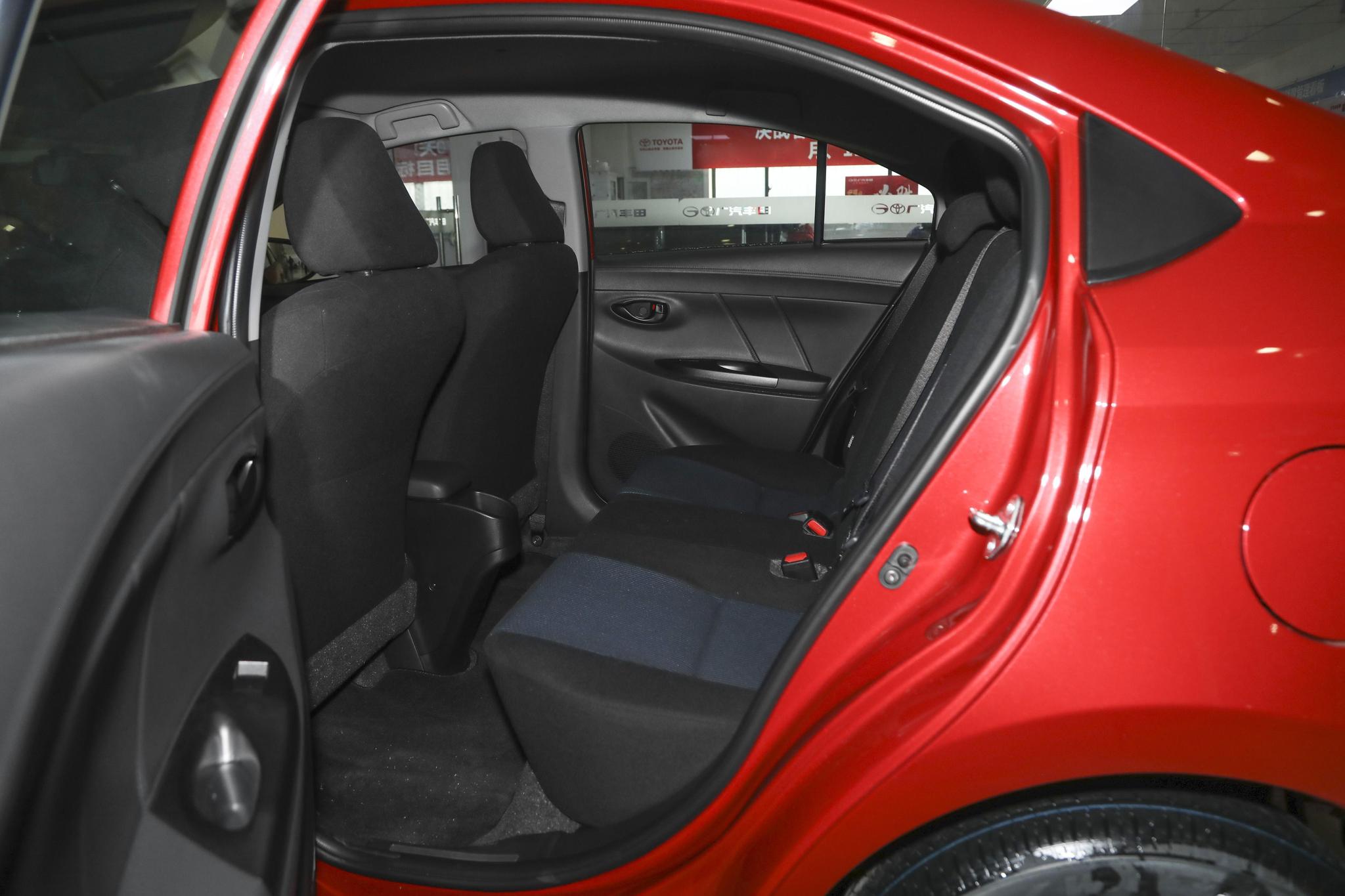 Discover Toyota Toyota Yaris Sedan Exterior Interior Images.Find all aspects and details of cars.