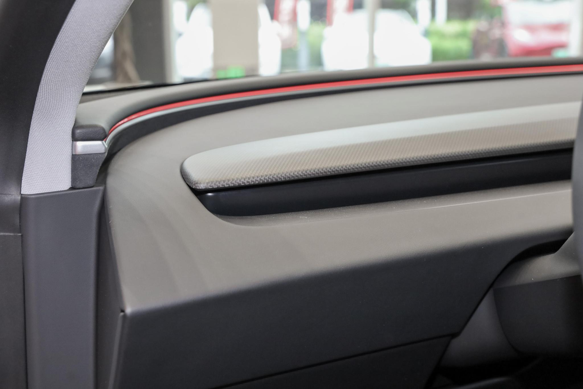 Discover Tesla Tesla Model 3 Exterior Interior Images.Find all aspects and details of cars.