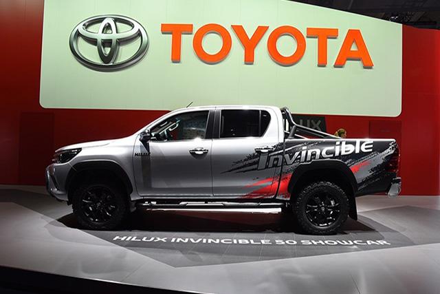 Discover Toyota Toyota Hilux Exterior Interior Images.Find all aspects and details of cars.