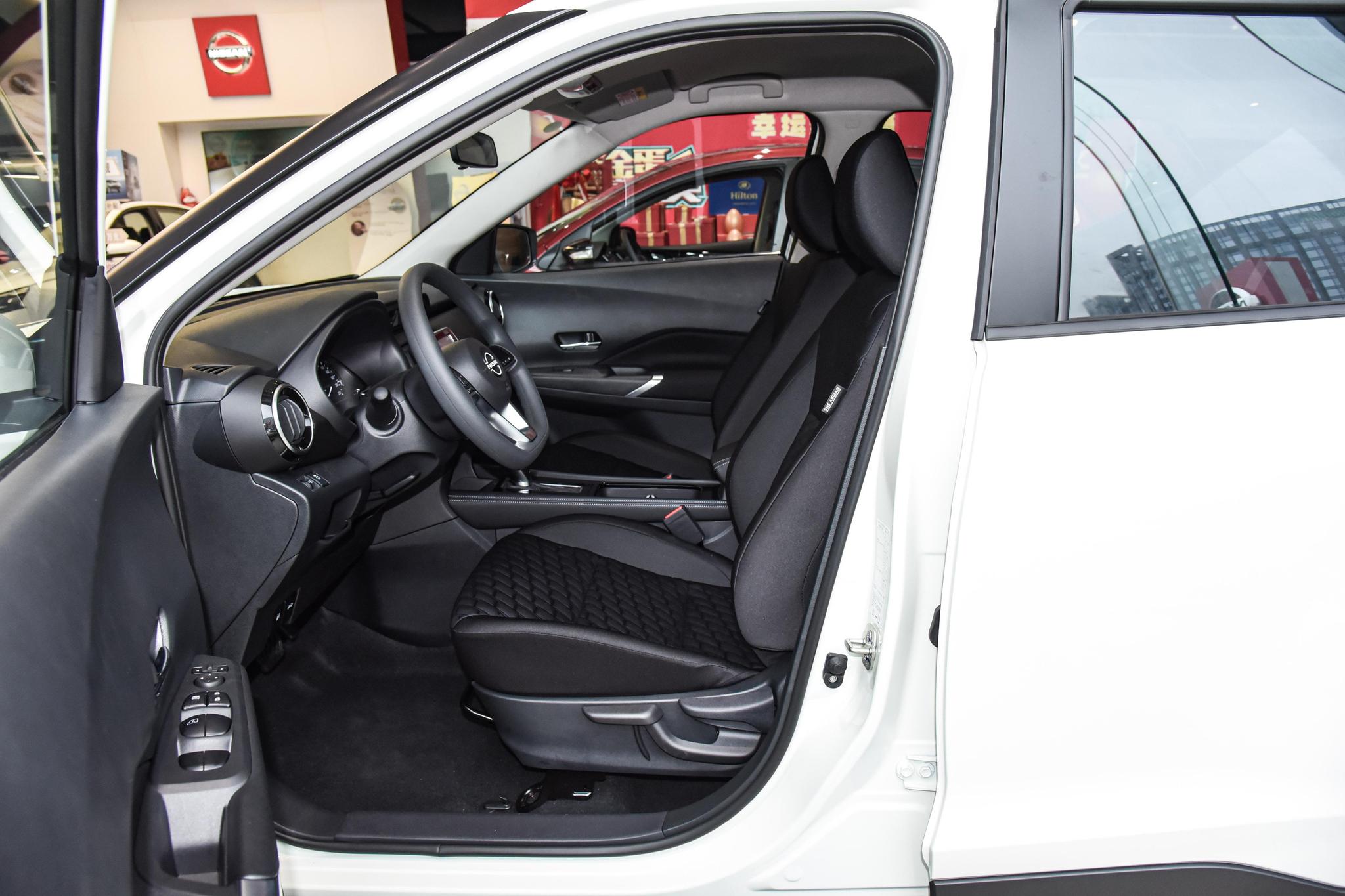 Discover Nissan Nissan Kicks Exterior Interior Images.Find all aspects and details of cars.