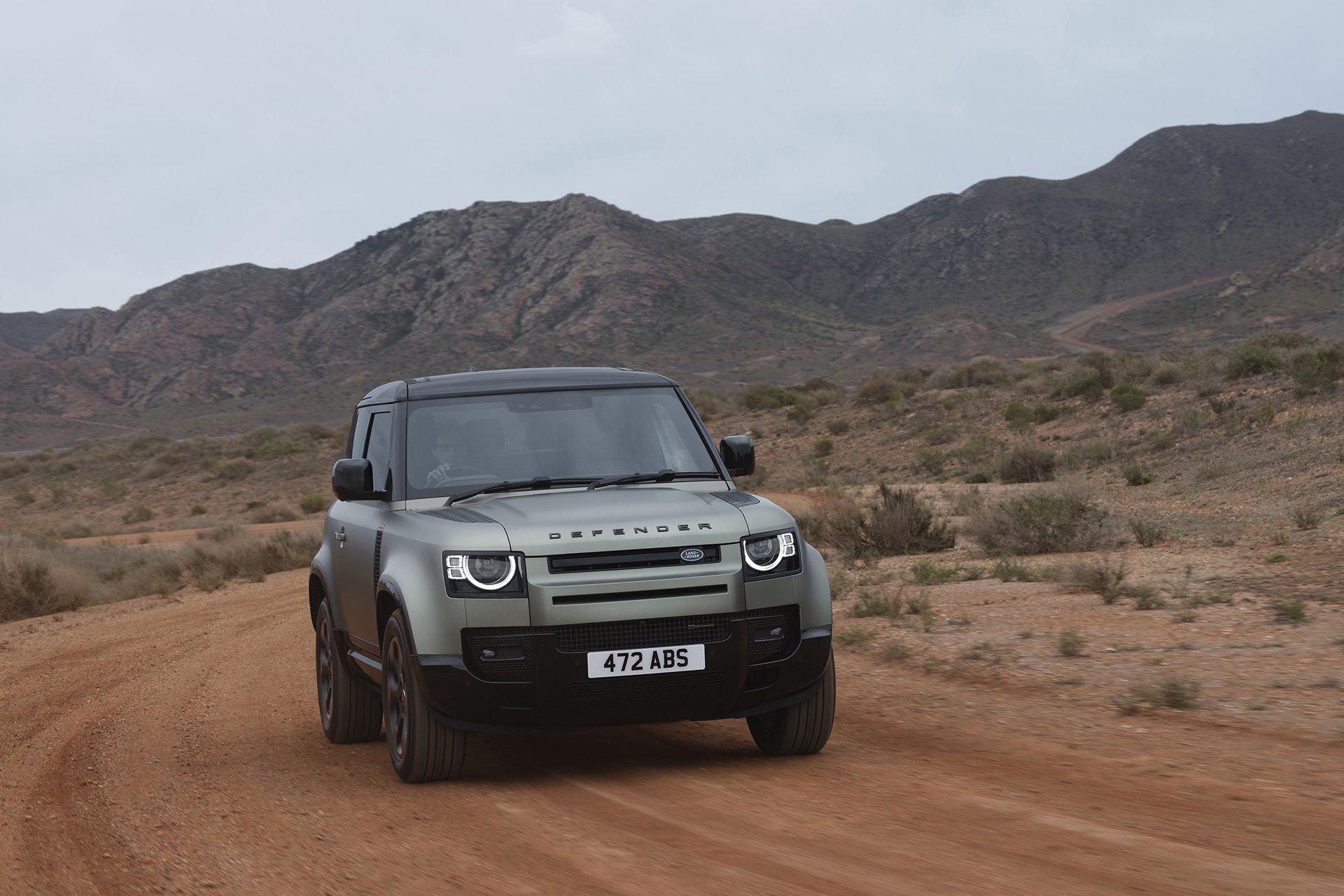 Discover Landrover Land Rover Defender Exterior Interior Images.Find all aspects and details of cars.