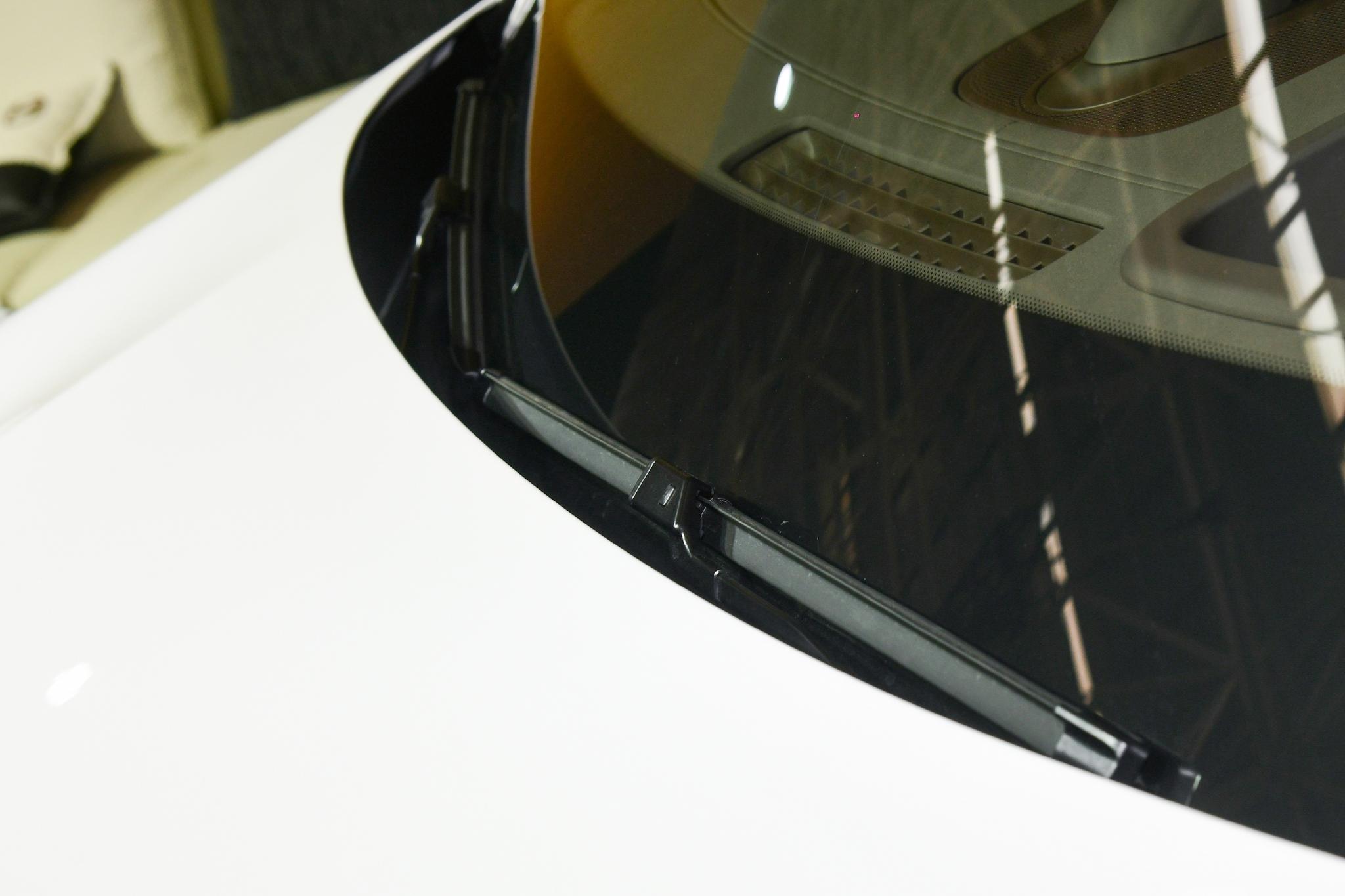 the 1th exterior image of Seres Aito M8.