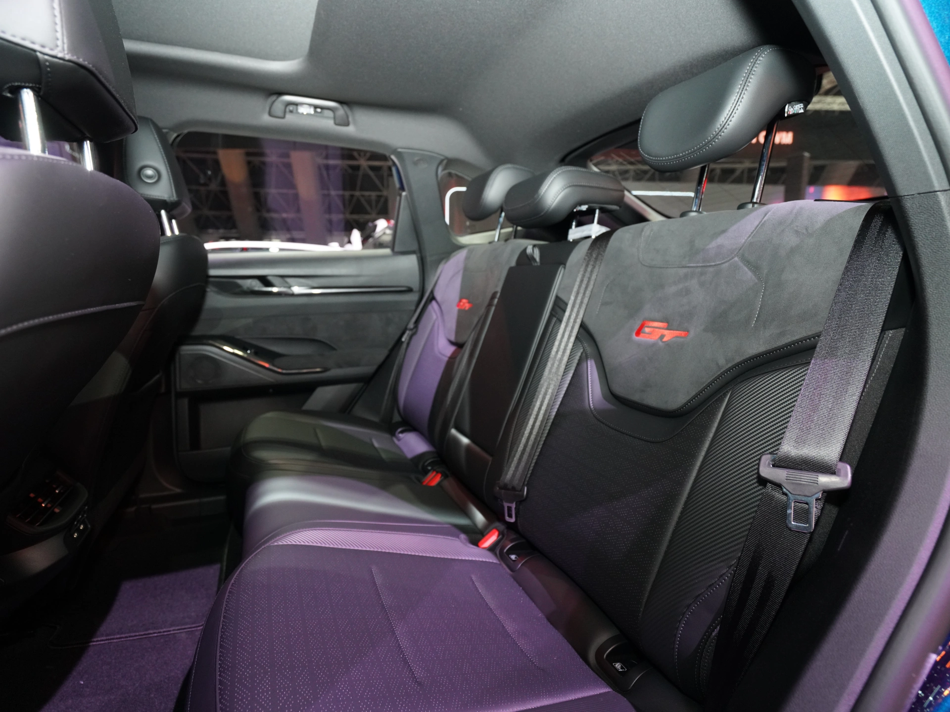 Discover Haval H6 GT Exterior Interior Images.Find all aspects and details of cars.