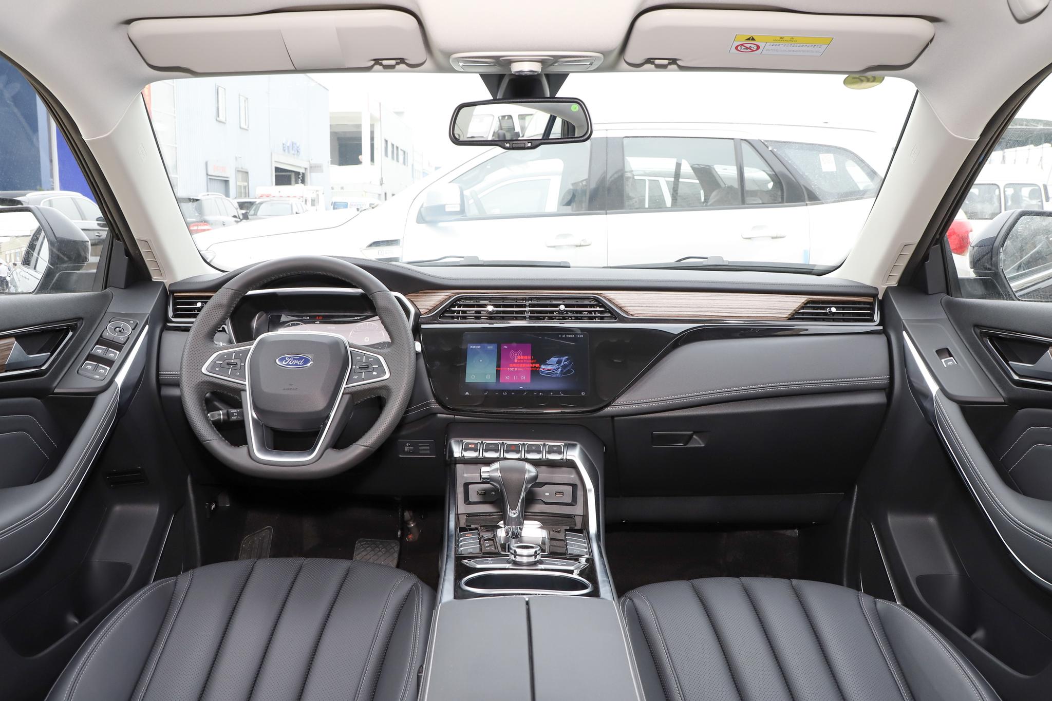 Discover Ford Ford Territory Exterior Interior Images.Find all aspects and details of cars.