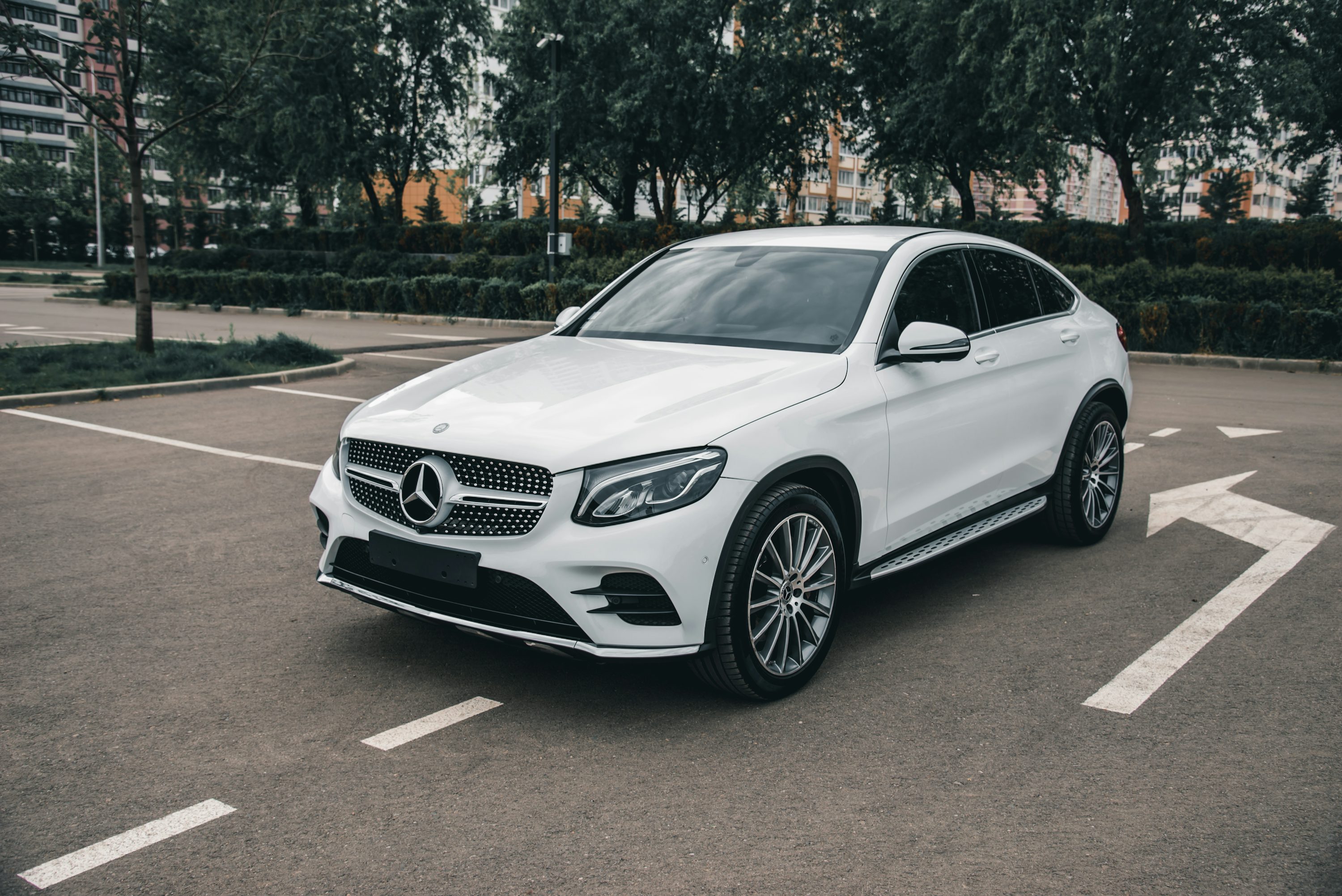 a white mercedes benz benz benz benz benz benz benz benz benz benz benz benz benz