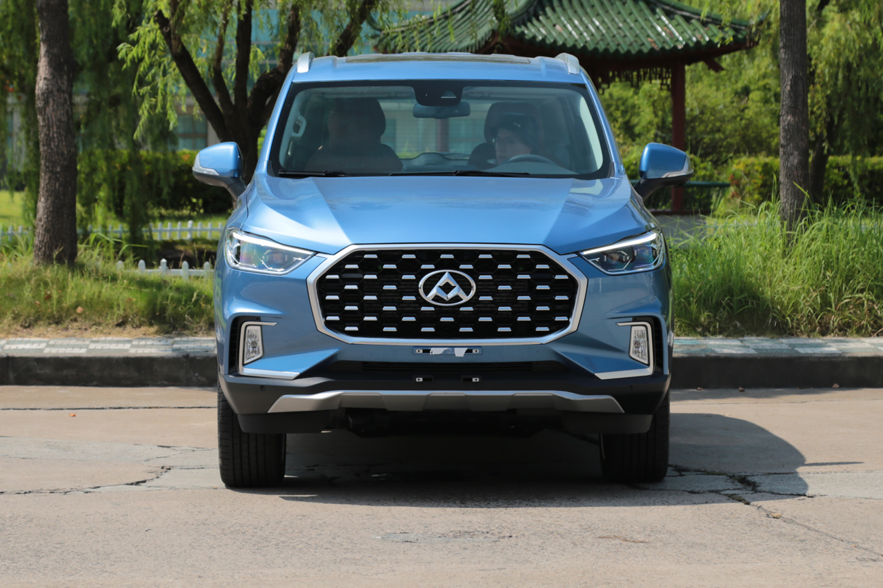 【上汽大通MAXUS D90图片】上汽大通MAXUS D90高清实拍图 – 手机新浪汽车
