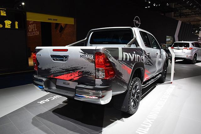 Discover Toyota Toyota Hilux Exterior Interior Images.Find all aspects and details of cars.