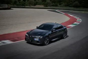 alfa-romeo-plans-to-launch-a-large-electric-suv-to-compete-with-lotus-eletre