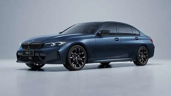 الفئة الثالثة 2025 من BMW الفئة 3 ： محرك جديد عالي الأداء وتحسينات جمالية