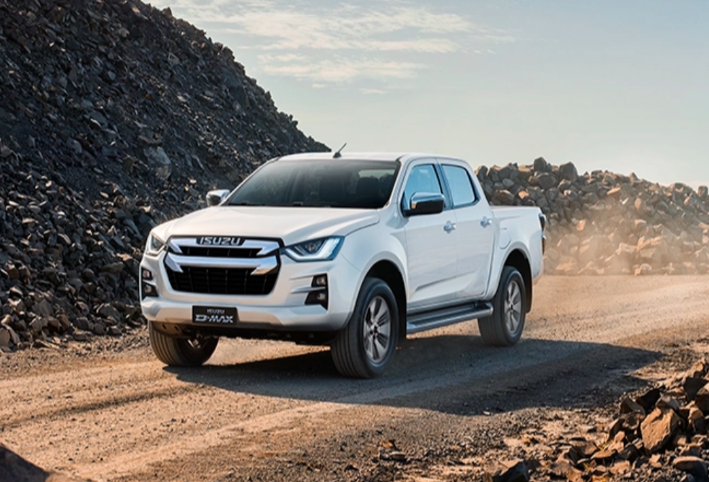 The D-Max lineup is available in Double Cab and Single Cab body designs