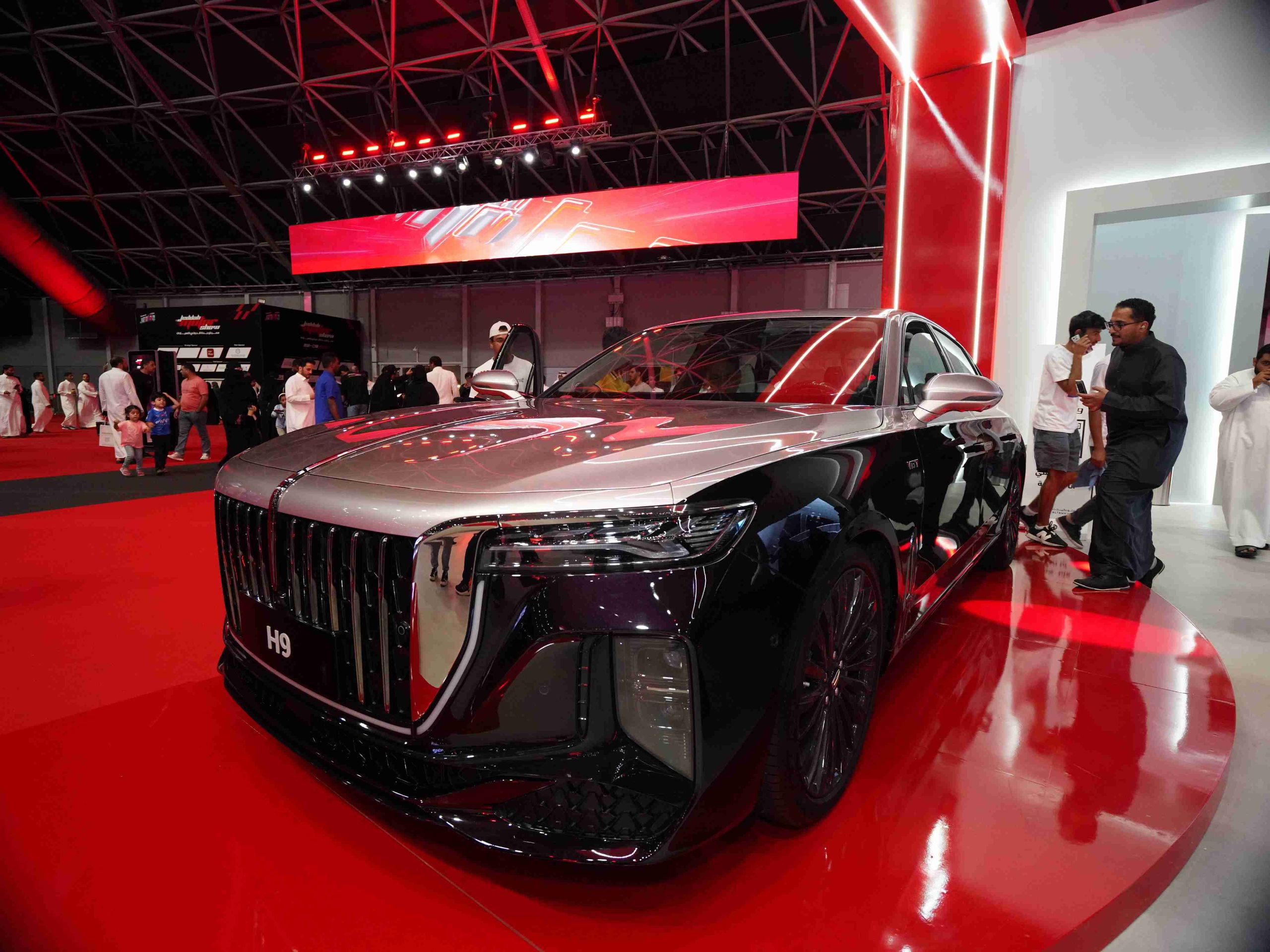 One of the few Chinese brands to enter the luxury segment, the Hongqi H9 was the highlight of the show. 