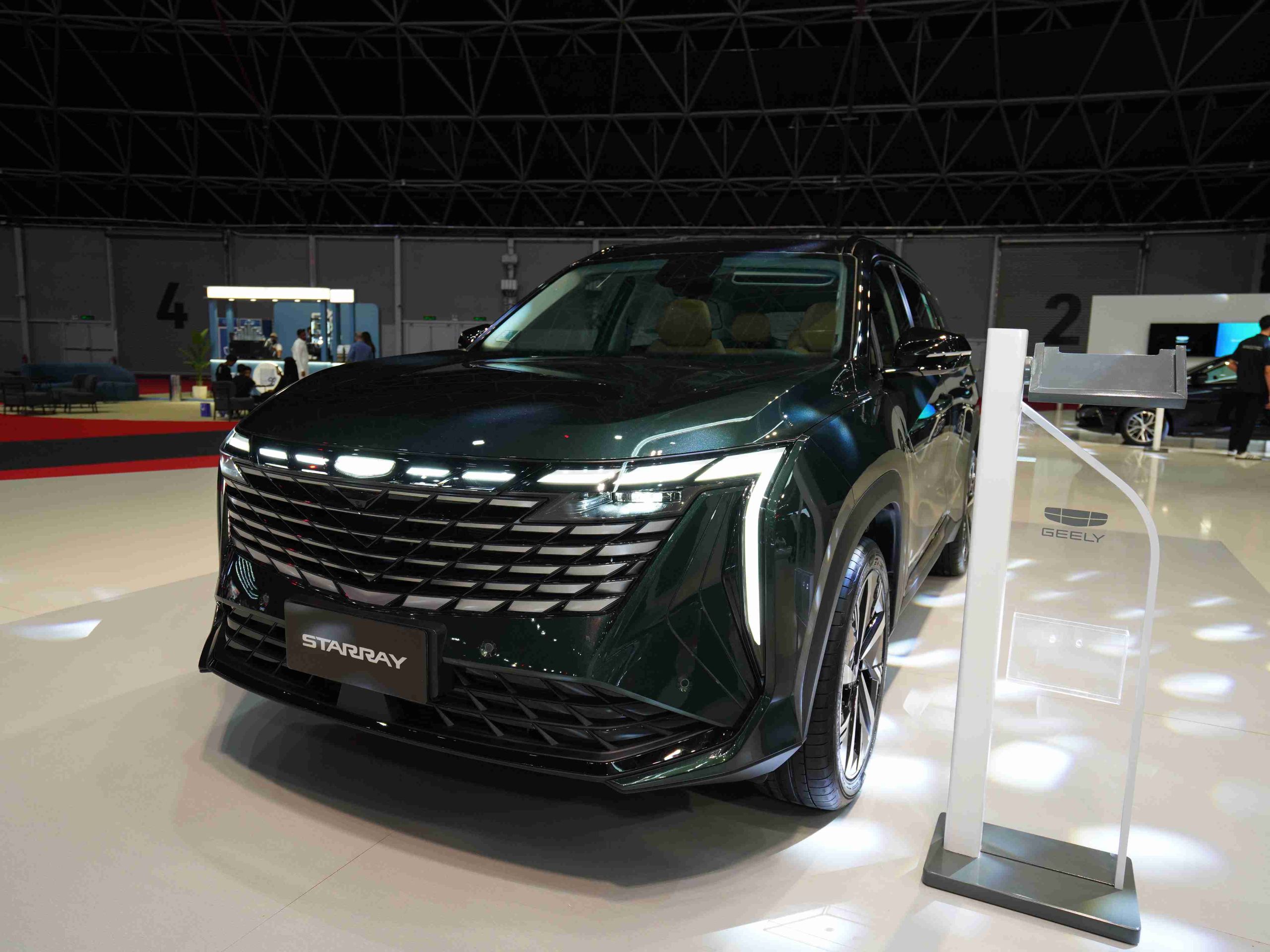 The 2025 Geely Starray is in the limelight at the 2024 Jeddah Motor Show with its innovative spirit and dedication to detail. 