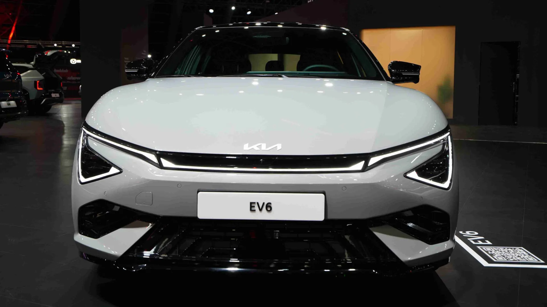 2025 KIA EV6 at 2024 Jeddah International Motor Show, Cartea will bring you the latest pictures and specifications of the model