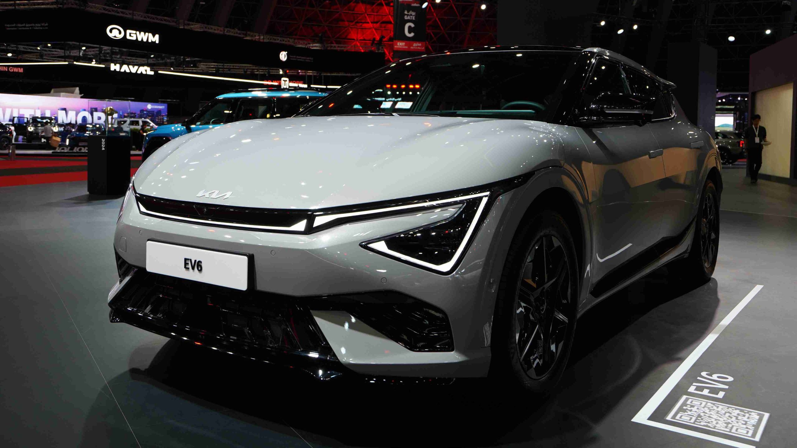 The 546-kilometer range, 325-horsepower power and smart technology features demonstrate Kia's leading strength in the electric vehicle segment.
