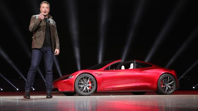 Musk: Tesla Roadster Not a Priority Right Now