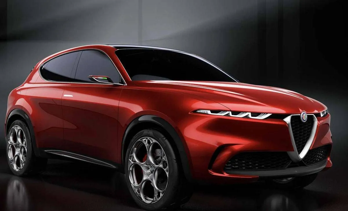 The 2025 Alfa Romeo Tonale lineup is adjusted for its second year, introducing a limited special edition.