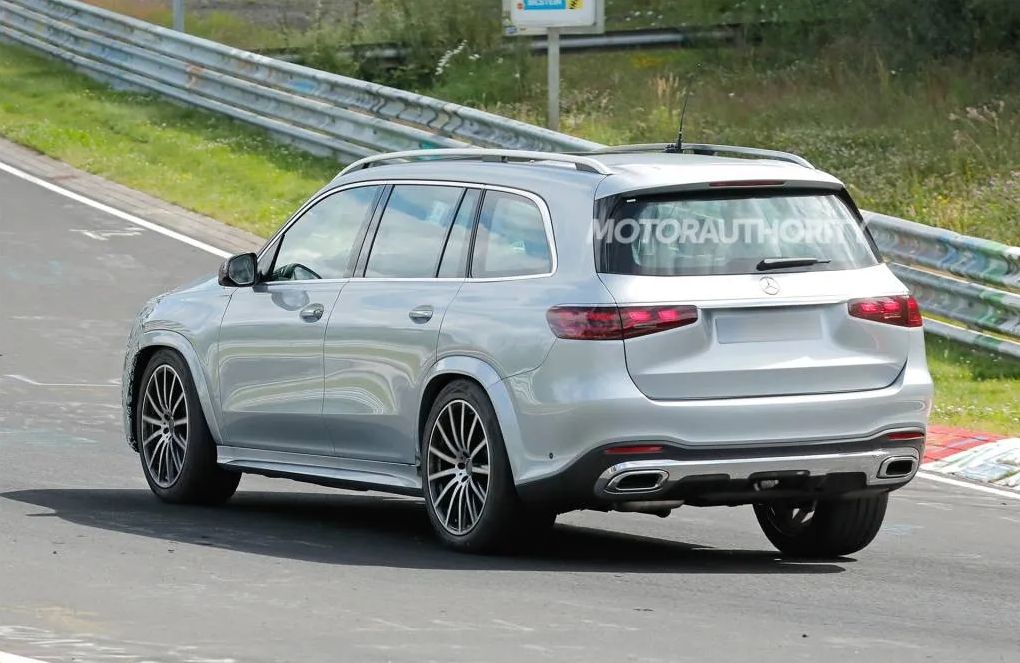 Mercedes will give its GLS-Class a second facelift to keep it competitive in the market.