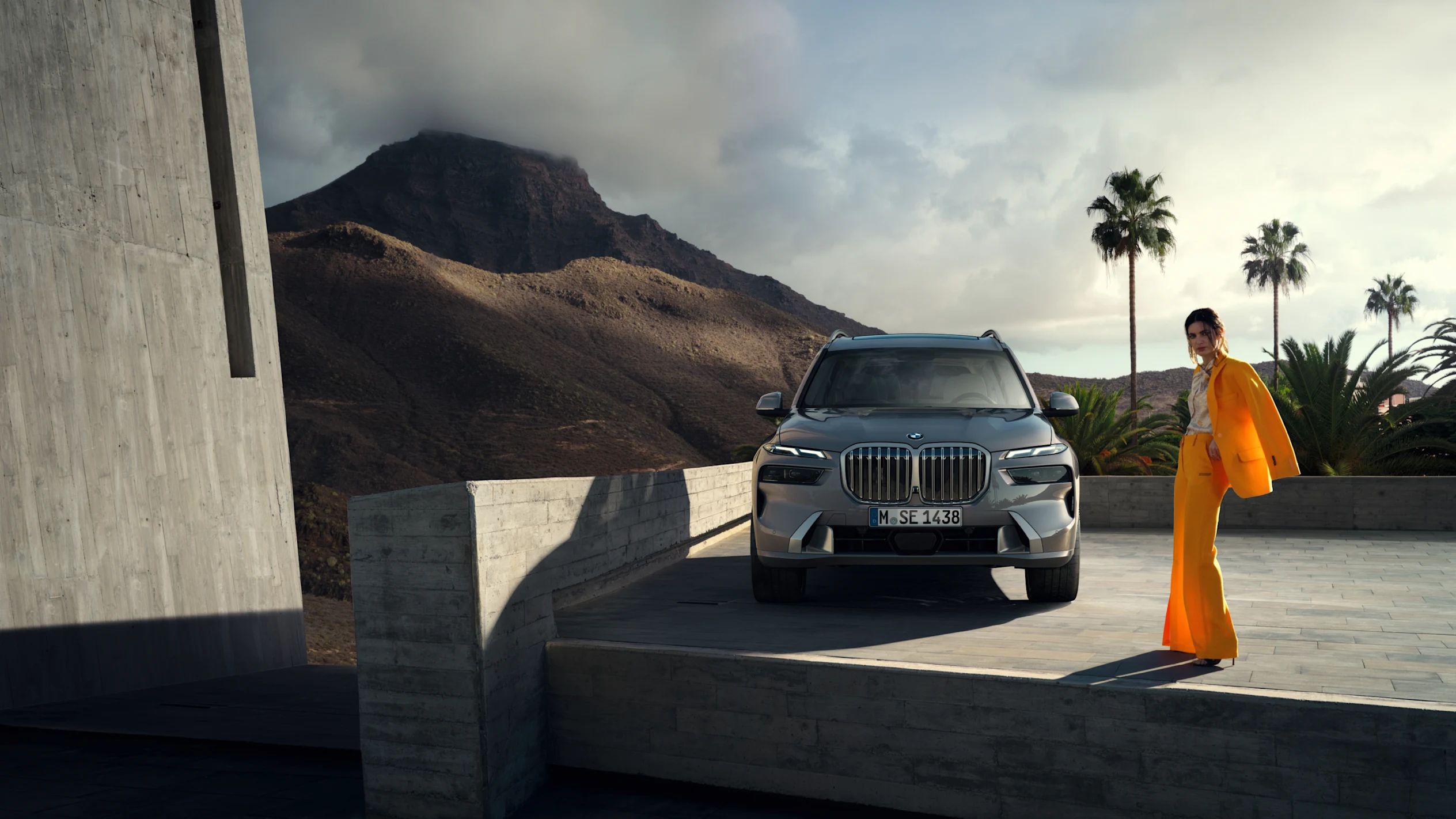 The BMW X7 is launched in the Middle Eastern market with the xDrive 40i, xDrive50i, and M60i xDrive variants