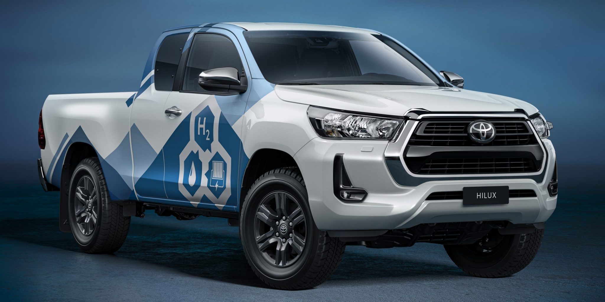 Toyota Unveils Hydrogen-Powered Hilux