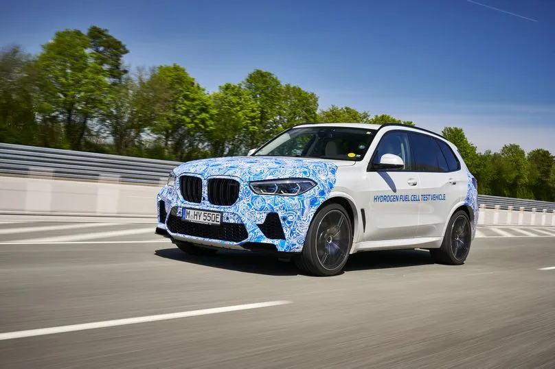 Hydrogen-Powered BMW to Launch in 2028