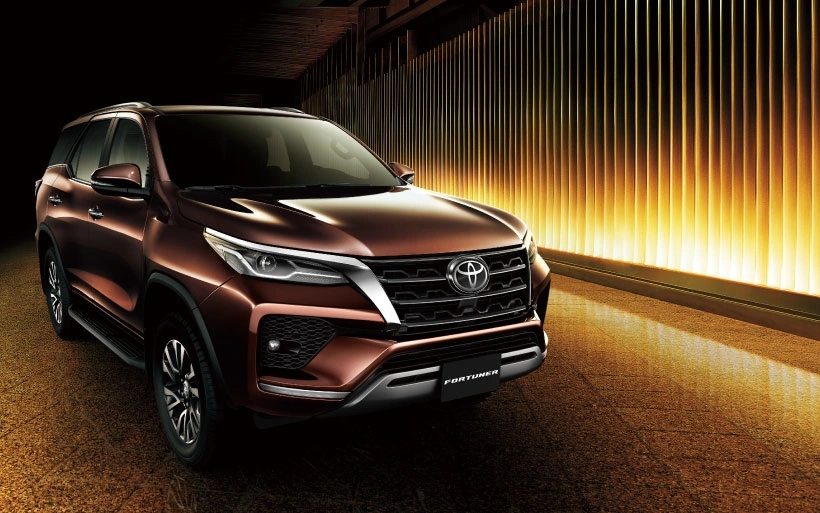 Toyota Fortuner: the baby Land Cruiser