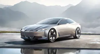 2025-bmw-i5-electric-sedan-launched