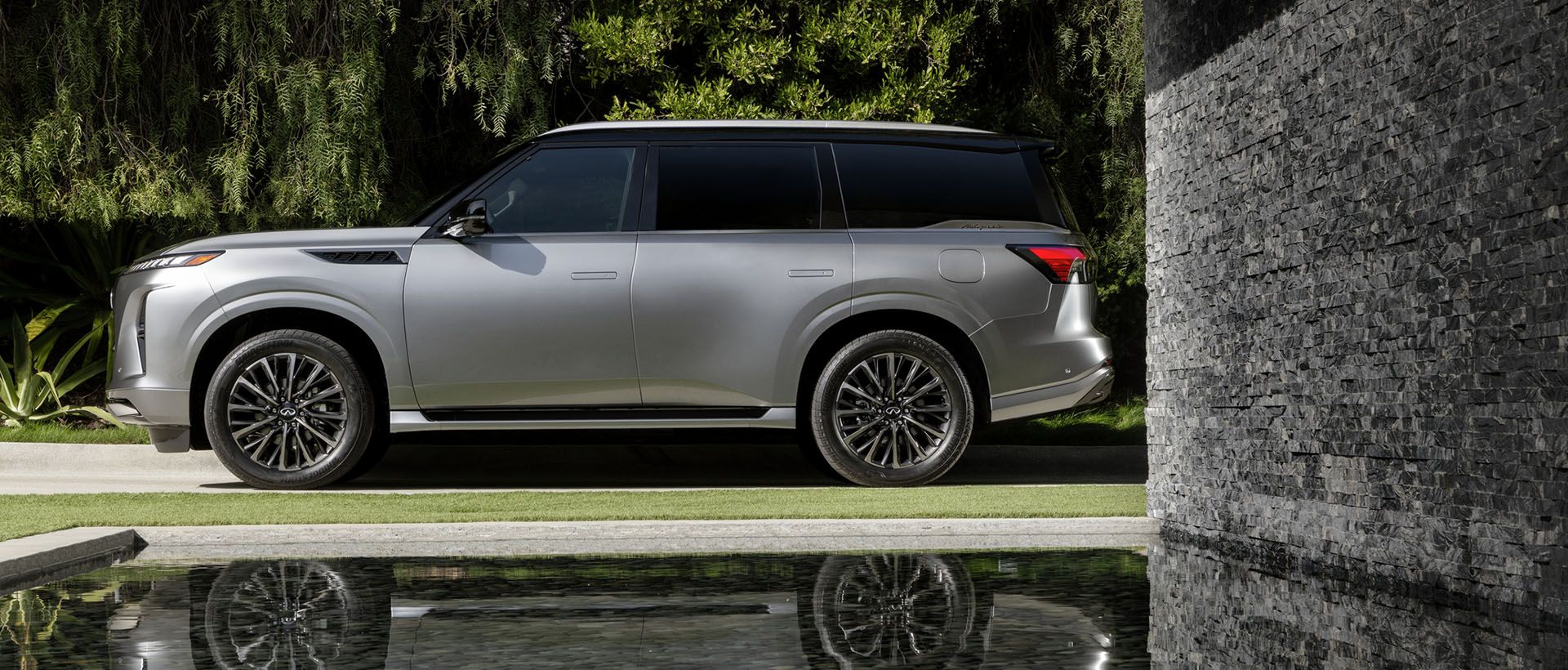 2025 Infiniti QX80 Price and Features in Saudi Arabia