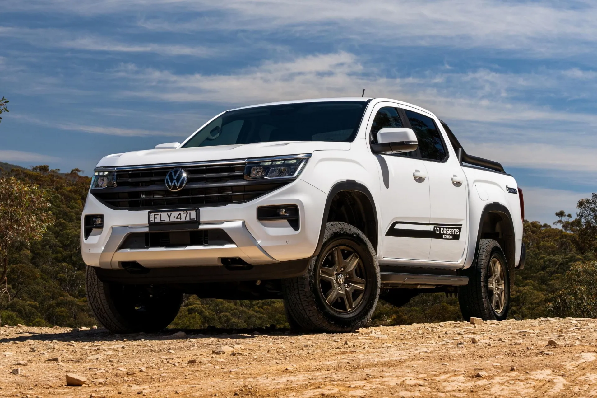 Volkswagen Amarok Unveils Special Desert Edition