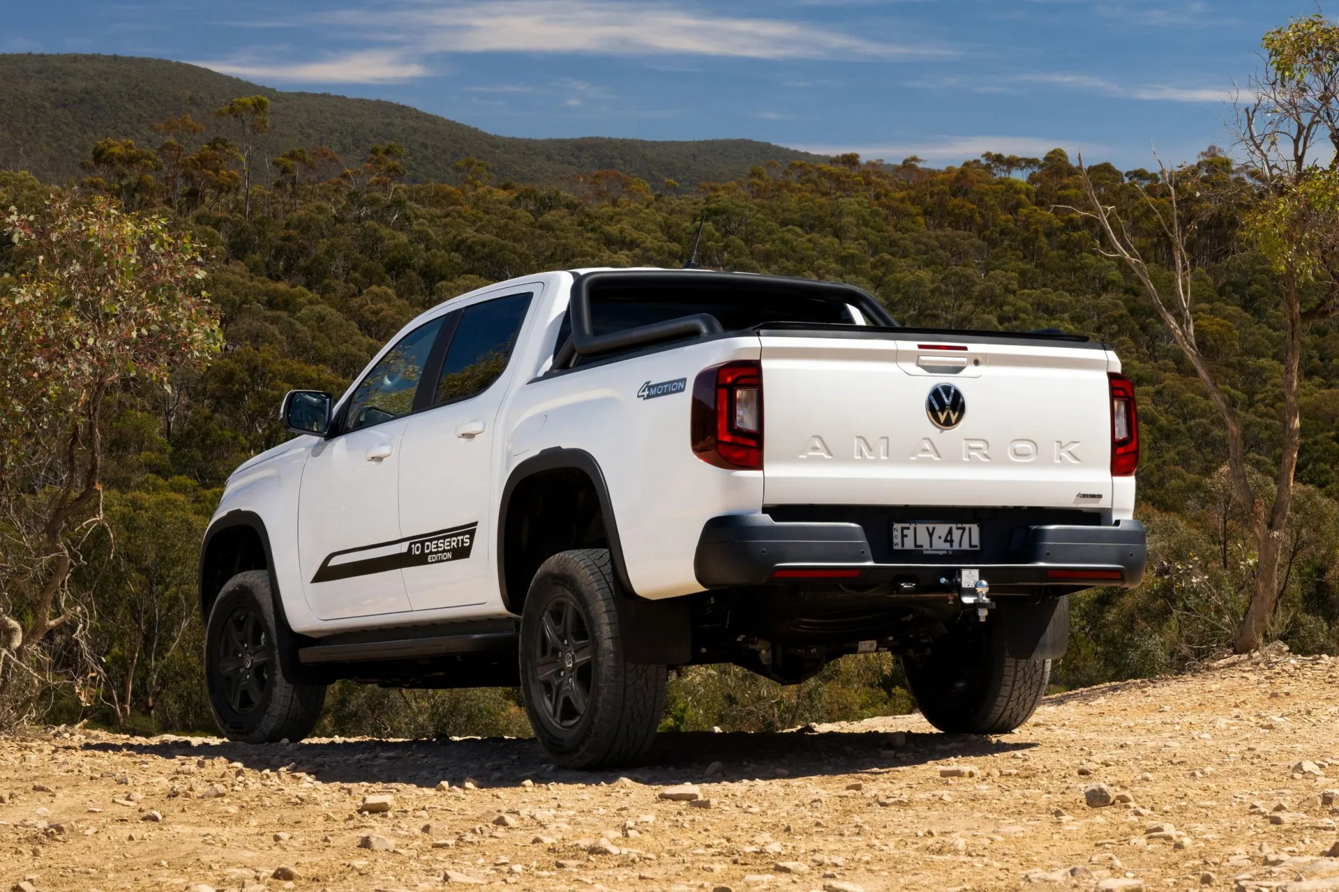 Volkswagen Amarok Unveils Special Desert Edition