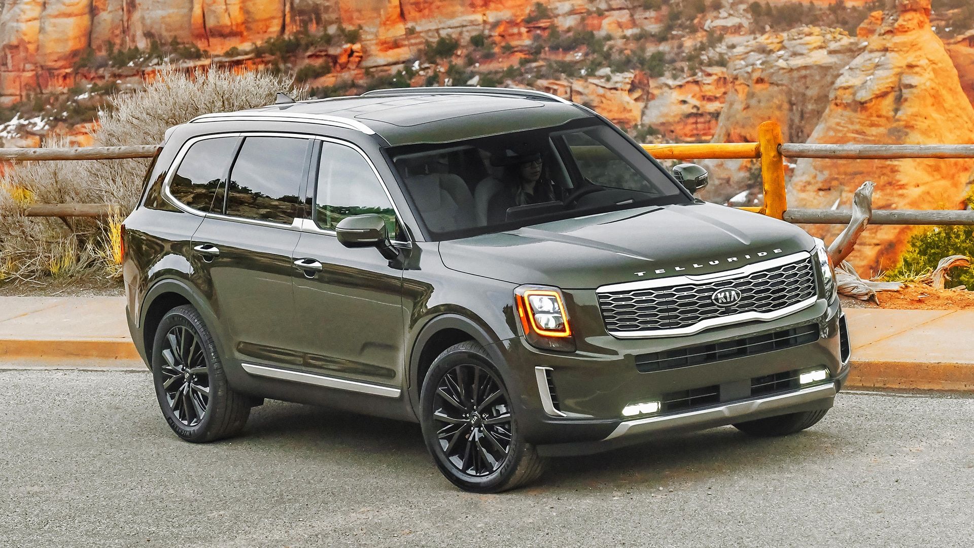 The 2020-2024 Kia Telluride SUV has been recalled due to the risk of rolling away while parked.