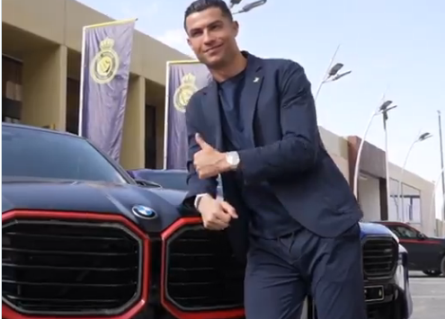 Ronaldo Receives Luxury Cars from Al-Nassr