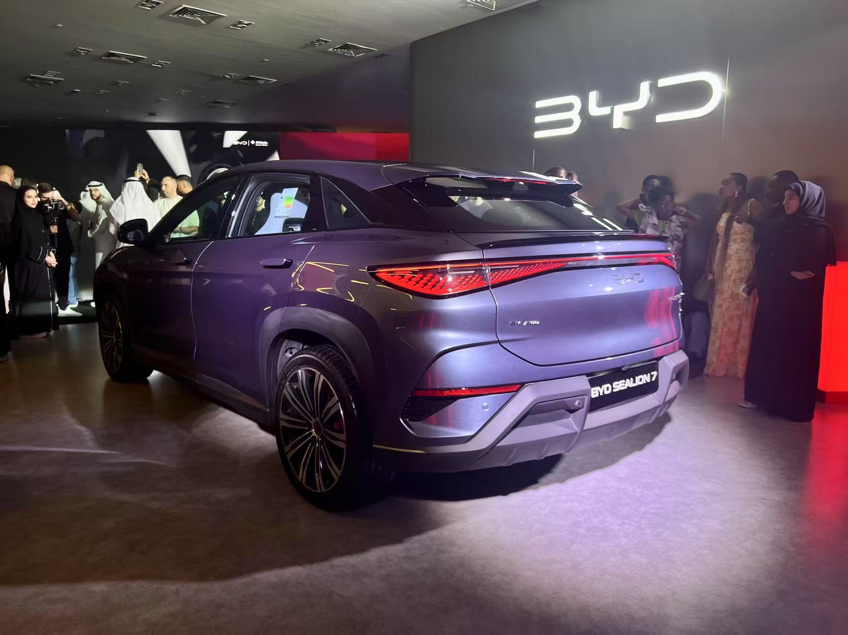 Tesla Model Y’s Biggest Rival? 2025 BYD SEALION 7 Launches in the UAE