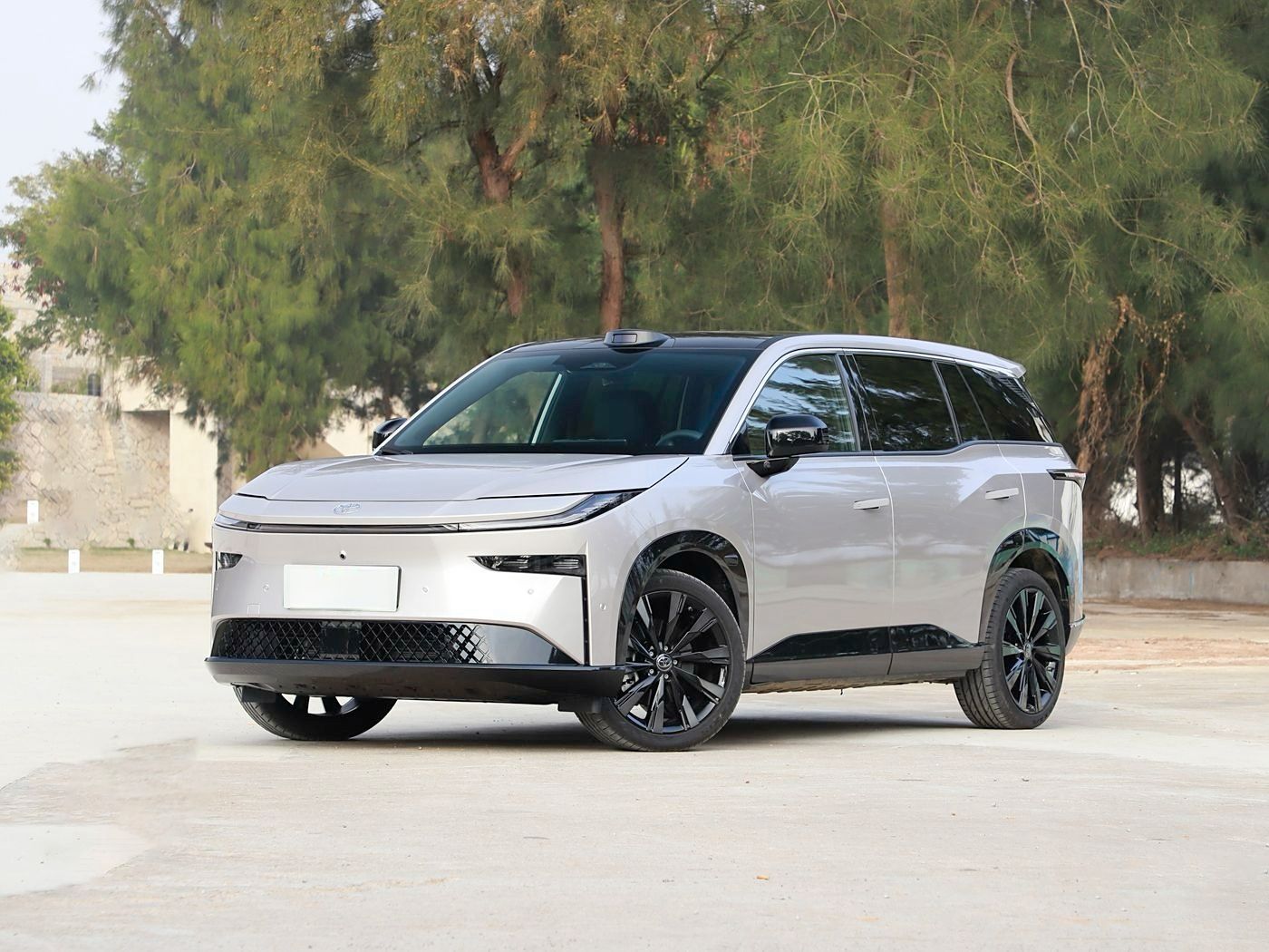 The bZ3X is an electric SUV designed specifically for the Chinese market. On the night of its launch, it received over 10,000 orders.