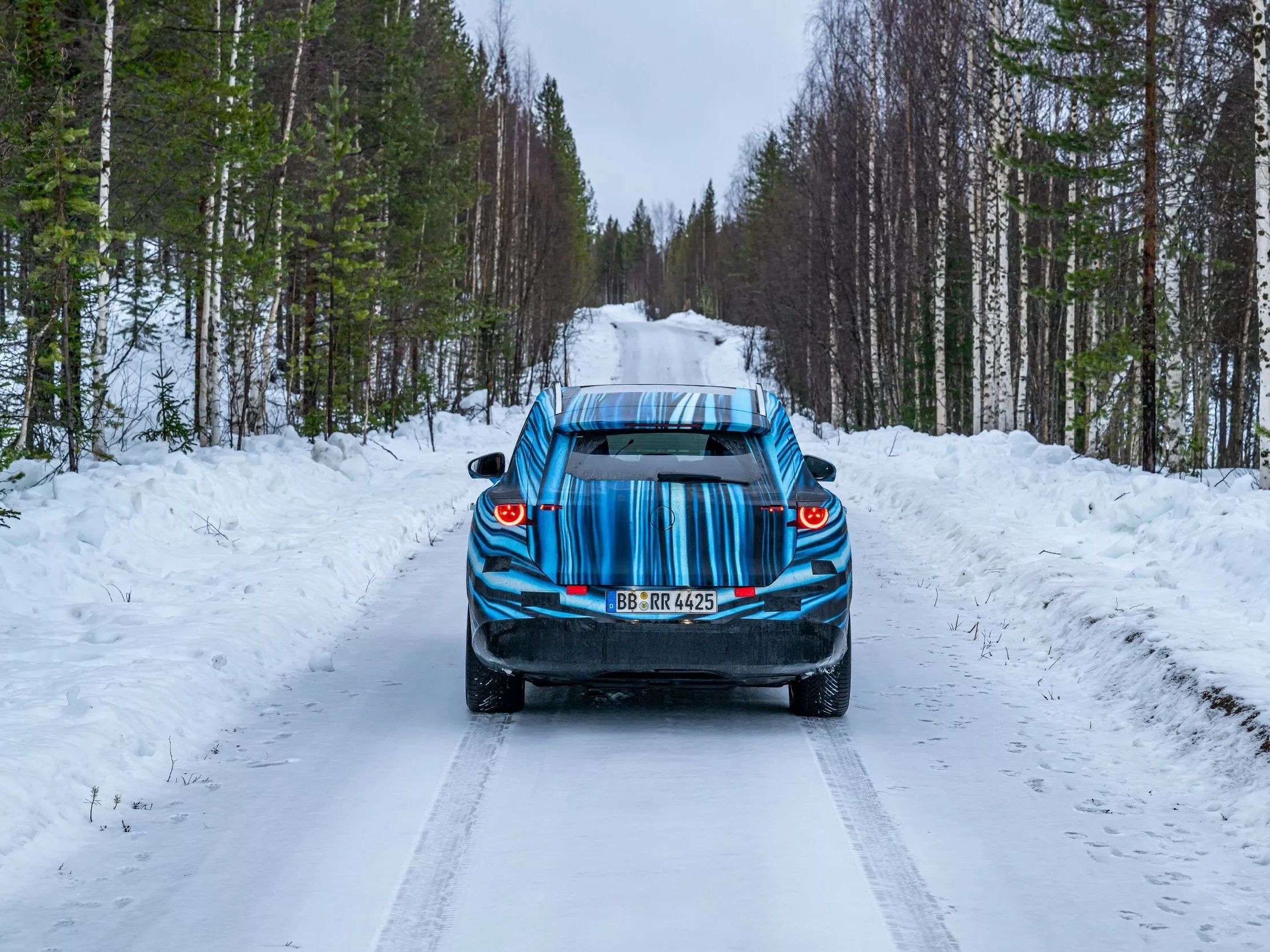 Mercedes-Benz GLC EV Revealed: Launching in 2026 with 320 kW Fast Charging