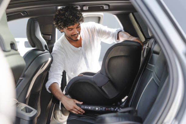 Discover if car seats are mandatory in Dubai for 2025. Learn about child safety laws