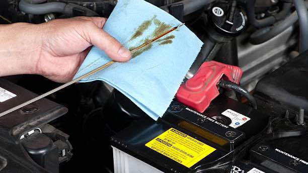 2025-toyota-hiace-oil-check-guide-master-maintenance-in-7-minutes