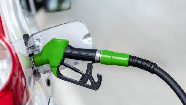 2025-toyota-corolla-1-8-petrol-mileage-efficiency-tips