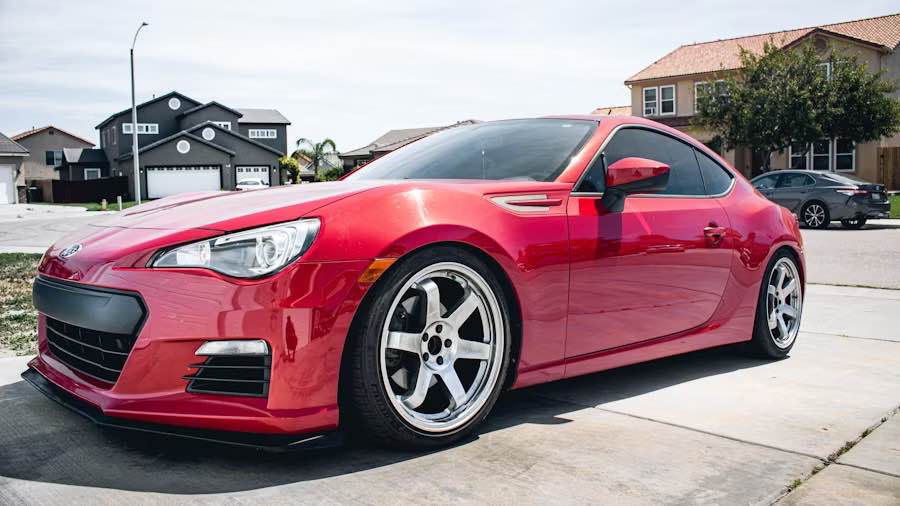 Discover the Toyota Rush 2024 price updates for 2025 buyers. Compare trims, explore fuel efficiency