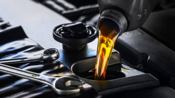Discover how many liters of engine oil your Toyota Corolla requires. Learn oil change intervals, recommended grades