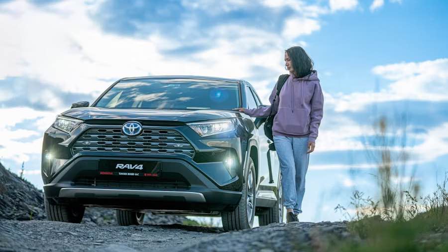 Discover current pricing for the 2022 Toyota Land Cruiser and insights on 2025 market trends.