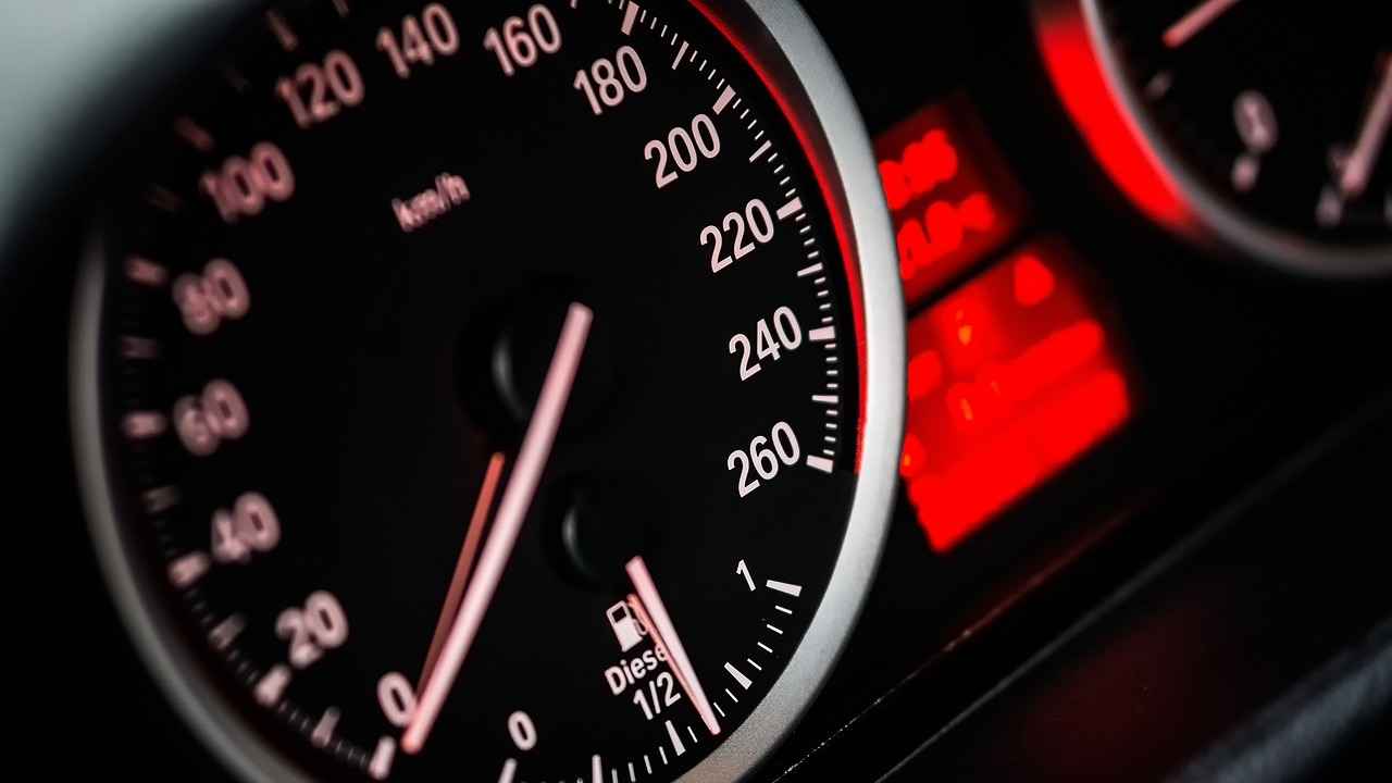 Discover proven strategies to optimize your 2025 Toyota Corolla Cross mileage. Learn fuel-saving driving techniques, maintenance tips