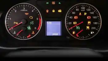 toyota-hiace-dashboard-warning-lights-explained