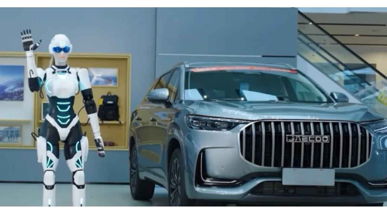 اكتشف كيف تُحدث الروبوتات البشرية ثورة في معارض السيارات من خلال تجربة تفاعلية مدعومة بالذكاء الاصطناعي.