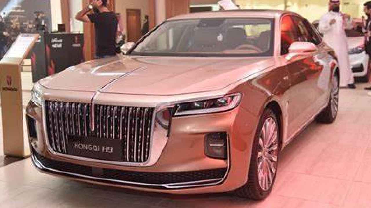 استكشف صعود سيارات السيدان الصينية الفاخرة في الخليج، بتقنيات متطورة ورفاهية عالية وقيمة استثنائية في عام 2025.