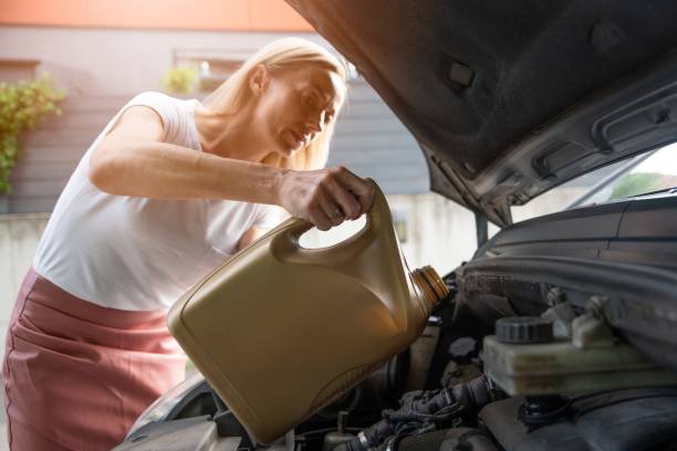 Discover the complete 2025 Nissan Sunny oil change process with expert tips