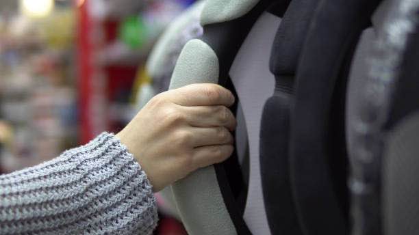 اكتشف أفضل خيارات غطاء عجلة قيادة نيسان كيكس لعام 2025 مع نصائح تركيب عملية